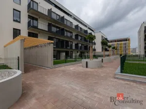 Prodej bytu 2+kk, Plzeň - Jižní Předměstí, Železná, 69 m2