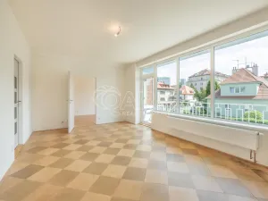 Pronájem bytu 3+1, Praha - Podolí, Na Klaudiánce, 74 m2