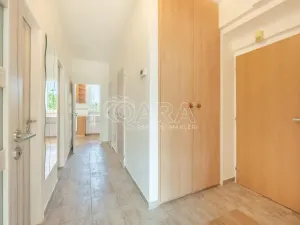 Pronájem bytu 3+1, Praha - Podolí, Na Klaudiánce, 74 m2