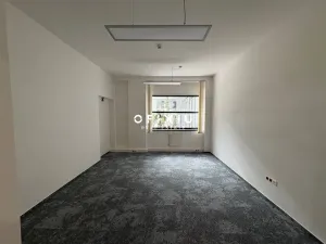 Pronájem kanceláře, Praha - Smíchov, Radlická, 127 m2