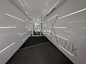 Pronájem kanceláře, Praha - Smíchov, Radlická, 127 m2