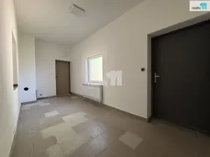 Pronájem obchodního prostoru, Česká Lípa, Malá, 144 m2