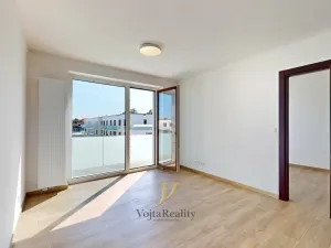 Pronájem bytu 2+kk, Olomouc, Třída Jiřího Pelikána, 46 m2