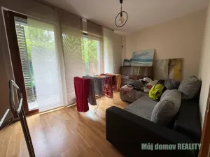 Pronájem bytu 3+kk, Praha - Hrdlořezy, Nad Smetankou, 89 m2
