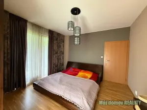 Pronájem bytu 3+kk, Praha - Hrdlořezy, Nad Smetankou, 89 m2