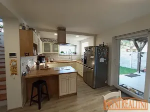 Prodej rodinného domu, Uherský Brod, Kučerovo nám., 210 m2