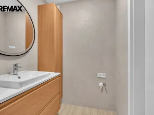 Prodej bytu 3+1, Lužany, 77 m2