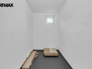 Prodej bytu 3+1, Lužany, 77 m2