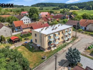 Prodej bytu 3+1, Lužany, 77 m2