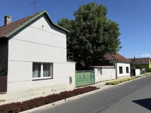 Prodej rodinného domu, Chrást, 132 m2