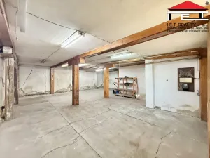 Pronájem skladu, Brno, Dukelská třída, 95 m2