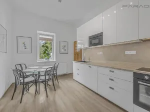 Pronájem kanceláře, Praha - Klánovice, Slavětínská, 116 m2