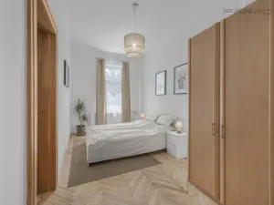 Pronájem kanceláře, Praha - Klánovice, Slavětínská, 116 m2