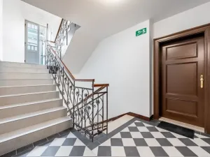 Pronájem bytu 1+kk, Praha - Karlín, Březinova, 38 m2