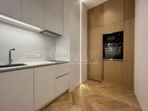 Pronájem bytu 2+kk, Praha - Vinohrady, Italská, 57 m2