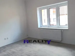 Pronájem bytu 1+1, Kryry, Hlavní, 41 m2