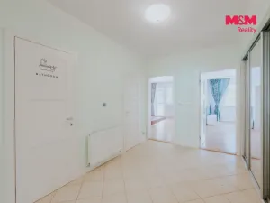 Prodej bytu 3+1, Praha - Dejvice, Mydlářka, 105 m2