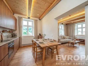 Prodej bytu 2+1, Mladé Buky, 52 m2