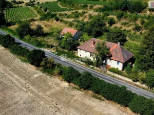 Prodej rodinného domu, Dolní Beřkovice, 337 m2