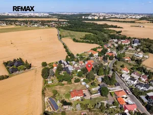 Prodej pozemku pro bydlení, Praha - Pitkovice, Žampiónová, 1941 m2