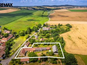 Prodej rodinného domu, Mišovice, 250 m2