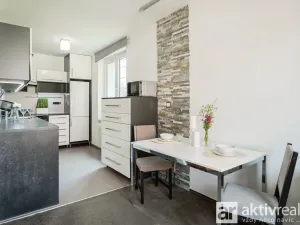 Pronájem bytu 2+1, Mělník, Studentská, 54 m2