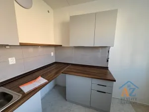 Pronájem bytu 3+1, Jirkov, Na Borku, 72 m2