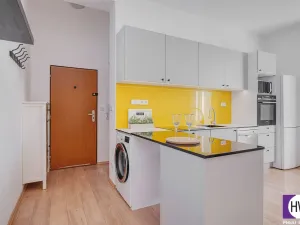 Prodej bytu 2+1, Králův Dvůr, Plzeňská, 64 m2