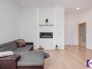 Prodej bytu 2+1, Králův Dvůr, Plzeňská, 64 m2