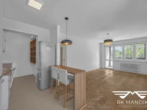 Pronájem bytu 2+kk, Praha - Košíře, Hillebrantova, 55 m2