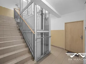 Pronájem bytu 2+kk, Praha - Košíře, Hillebrantova, 55 m2