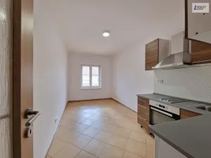 Pronájem bytu 1+kk, Rožmitál pod Třemšínem, Čelakovské-Rajské, 19 m2