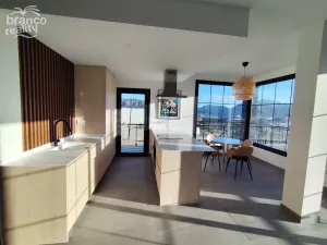 Prodej rodinného domu, Polop, Alicante, Španělsko, 215 m2
