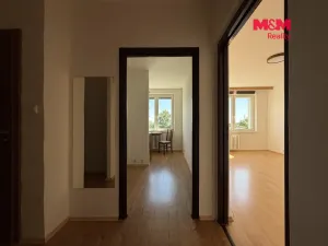 Pronájem bytu 1+1, Ostrava - Poruba, Otakara Jeremiáše, 37 m2