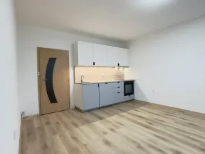 Pronájem bytu 2+kk, Česká Lípa, Pražská, 40 m2
