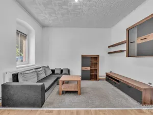Pronájem bytu 1+1, Dvůr Králové nad Labem, Heydukova, 38 m2