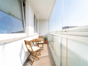 Pronájem bytu 3+1, Praha - Prosek, Veltruská, 61 m2