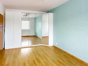 Prodej bytu 2+kk, Praha - Horní Měcholupy, Mantovská, 51 m2