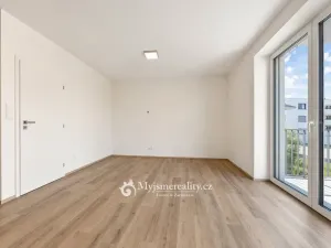 Pronájem bytu 2+kk, Znojmo, Vančurova, 42 m2