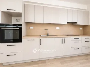Pronájem bytu 2+kk, Znojmo, Vančurova, 42 m2