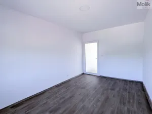 Pronájem rodinného domu, Dubí - Běhánky, Sportovní, 268 m2