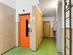 Prodej bytu 2+kk, Praha - Řepy, Žufanova, 42 m2