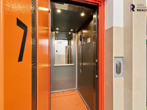 Prodej bytu 2+kk, Praha - Řepy, Žufanova, 42 m2