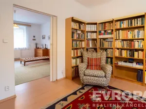 Prodej rodinného domu, Praha, Ke Klimentce, 180 m2
