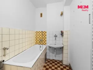 Prodej bytu 2+1, Kladno, Vítězná, 65 m2
