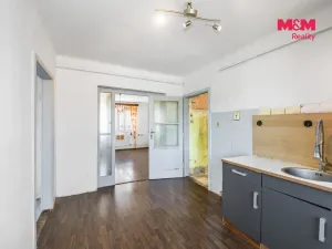 Prodej bytu 3+1, Poběžovice, Pohraniční stráže, 80 m2