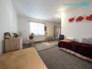 Prodej rodinného domu, Budyně, 140 m2