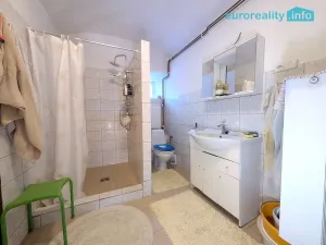 Prodej rodinného domu, Budyně, 140 m2