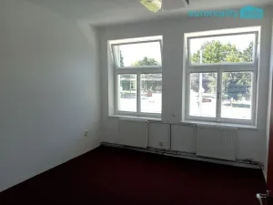 Pronájem kanceláře, Mariánské Lázně, Tepelská, 14 m2