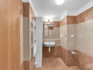 Pronájem bytu 2+1, Hradec Králové, Na Zahrádkách, 65 m2